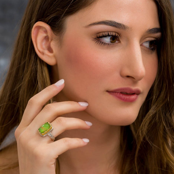 Iris Rectangle ring | Medium
