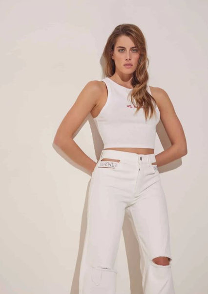 Outburst Jeans