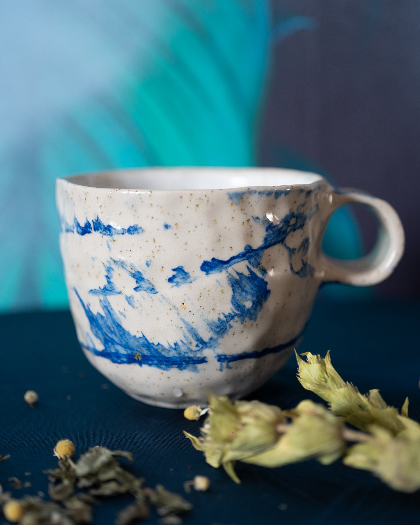 Lines Ceramic Cup