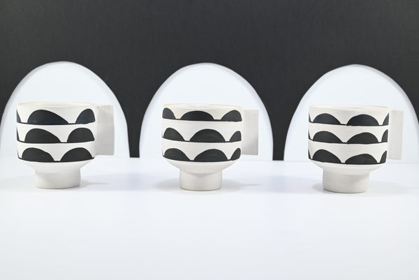 Arches Shadows Motif Mug