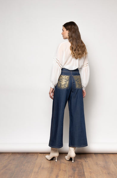 Valerie Pant